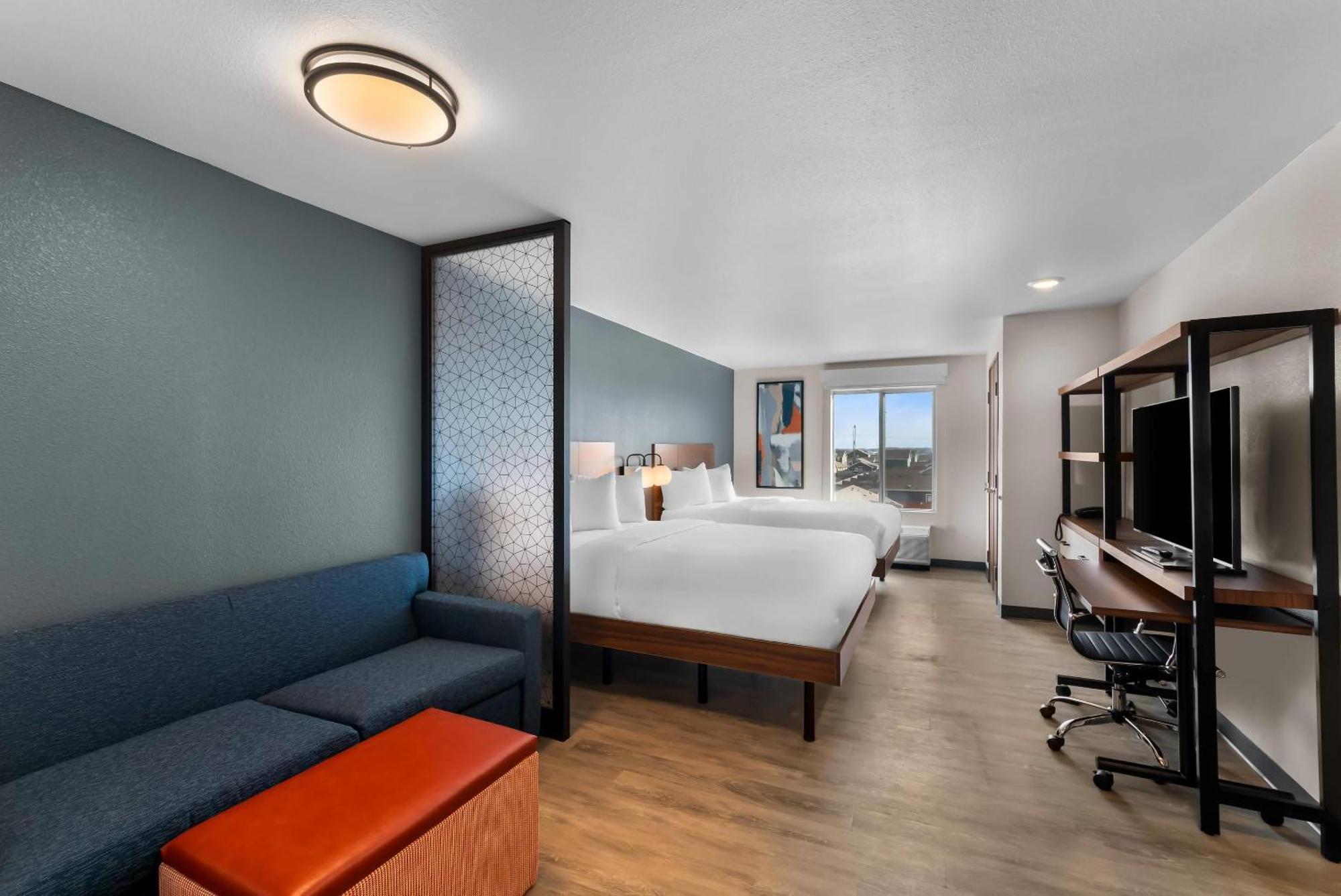 Everhome Suites בסטרופ מראה חיצוני תמונה
